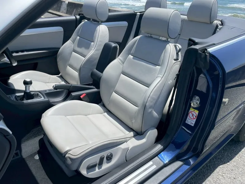 アウディ RS4 カブリオレ