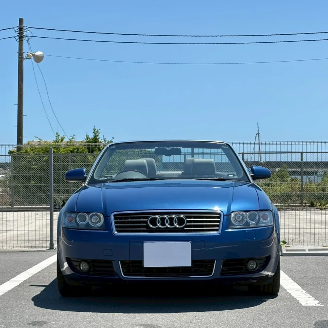 アウディのA4カブリオレは、走りとスタイリッシュさを兼ね備え...