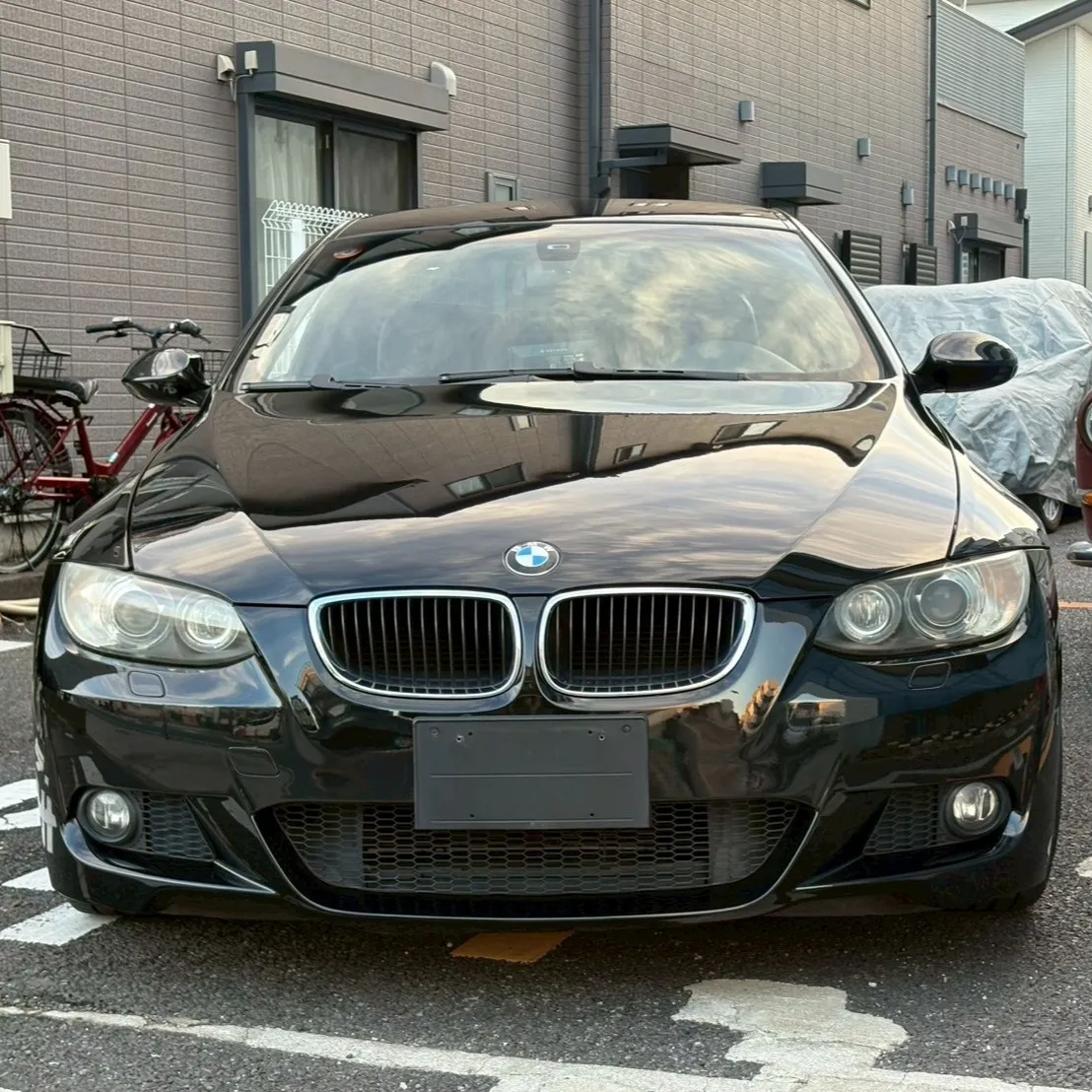 左ハンドル6MTの320クーペMスポーツが入庫しました！