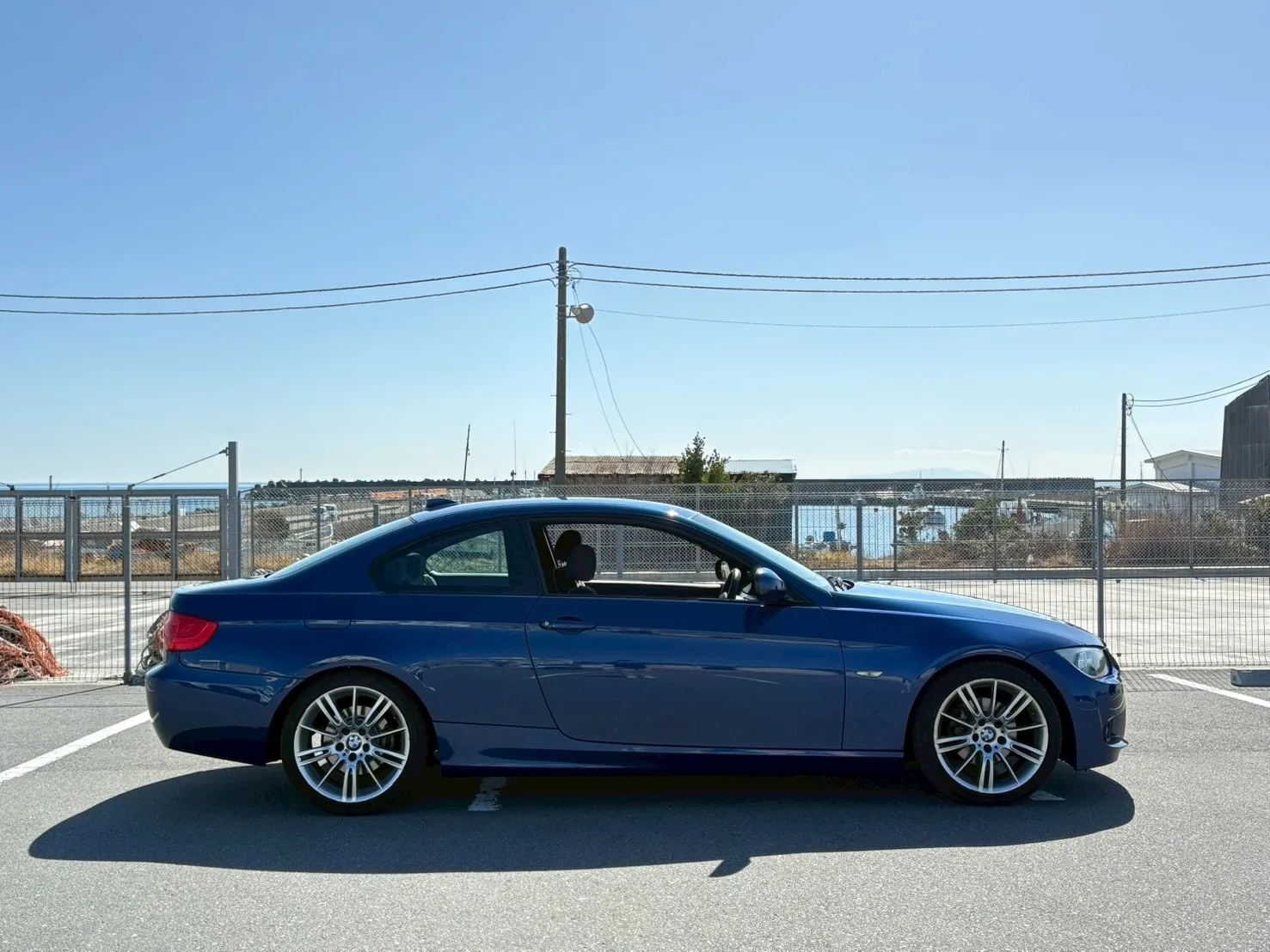 BMW　320クーペ（E92後期）　MスポーツPKG