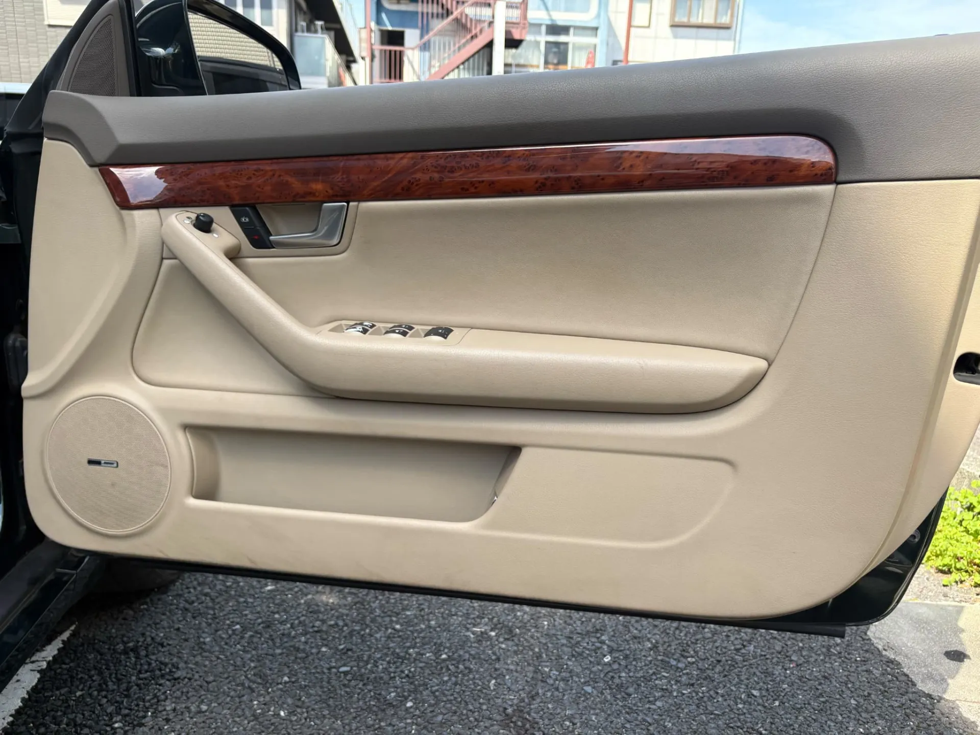 アウディA4カブリオレ（B6/8HBDV）