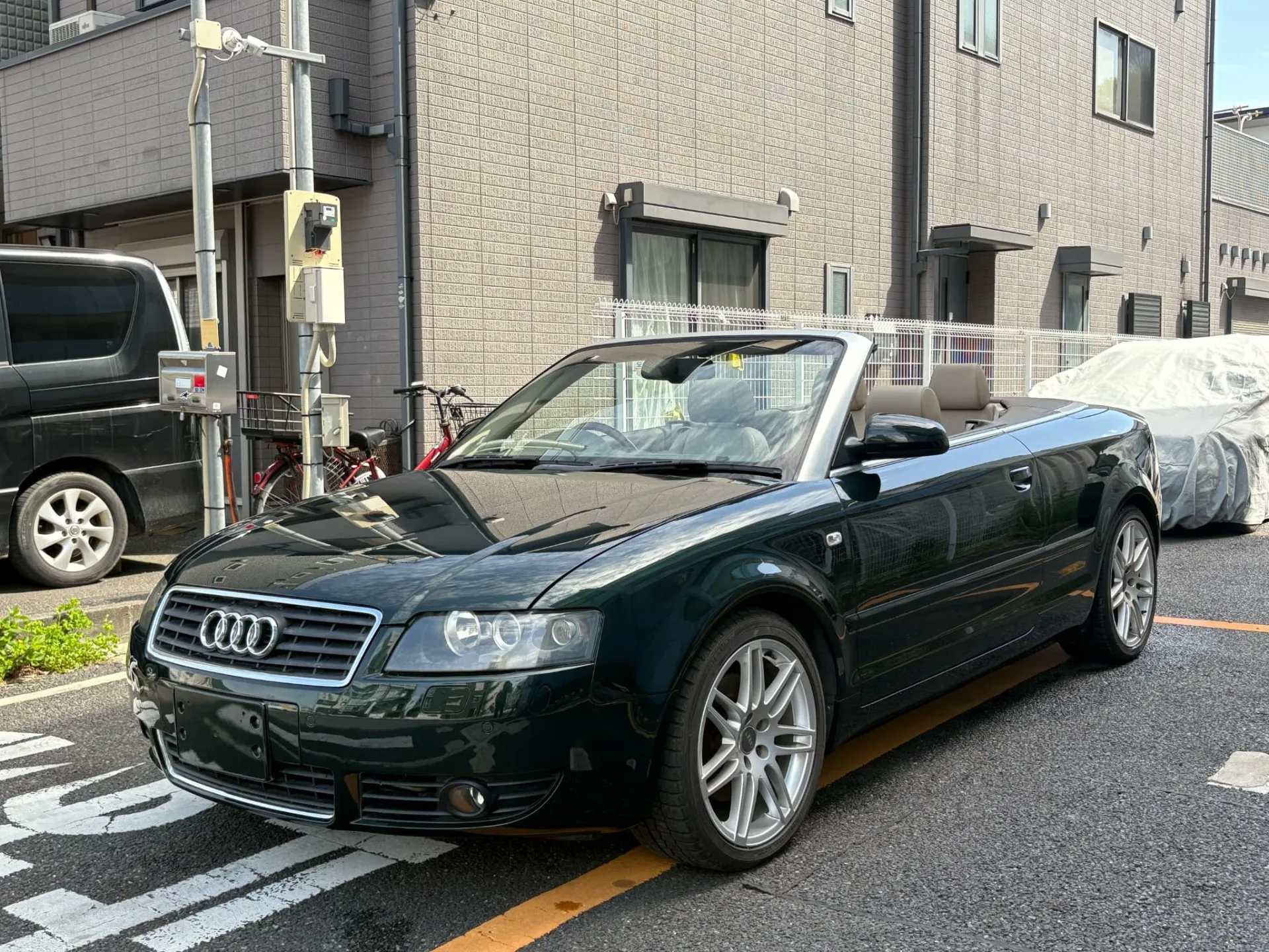 アウディA4カブリオレ（B6/8HBDV）